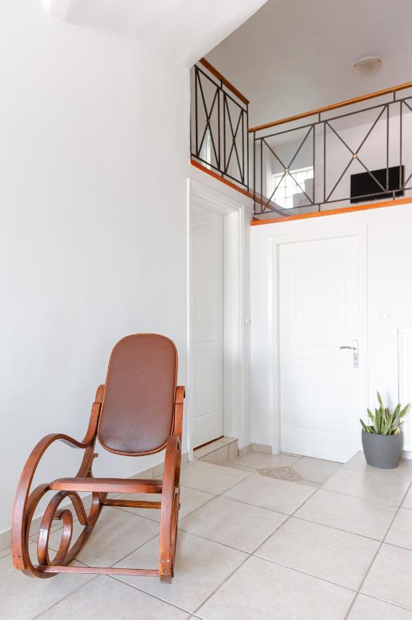 A&D Houses No3 Patras Exterior foto